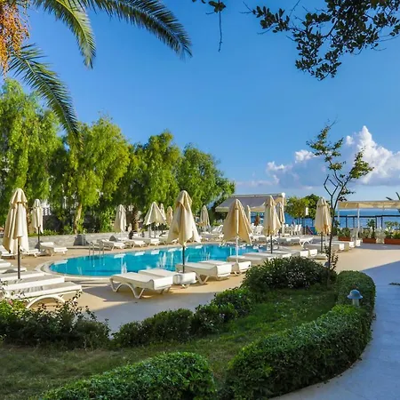 Dragut Point North Station touristique 3*