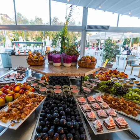 Resort Dragut Point North