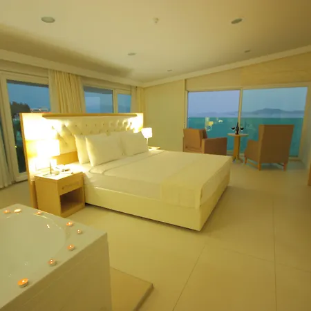 Resort Dragut Point North Turgutreis