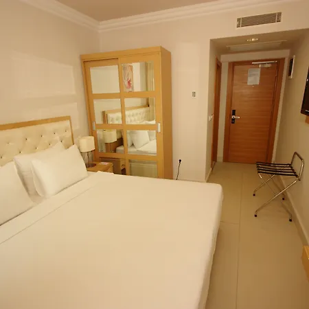 Dragut Point North טורגוטריס