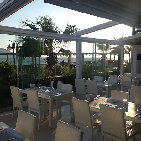 Resort Dragut Point North