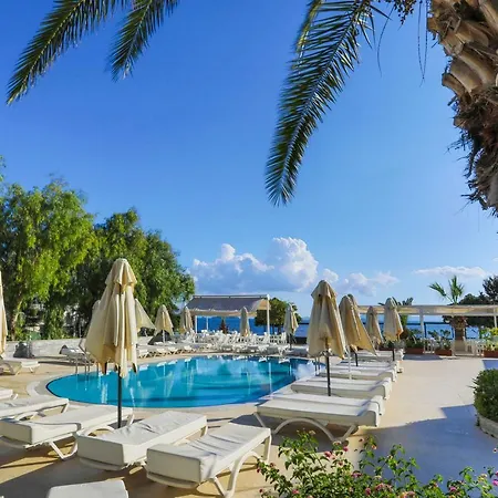 Resort Dragut Point North