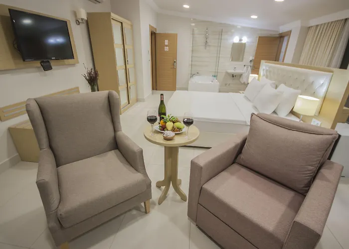 אתר נופש Dragut Point North 3*
