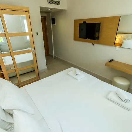 Dragut Point North Ośrodek wypoczynkowy 3*