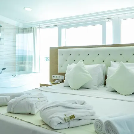 Dragut Point North Semesteranläggning (resort) 3*